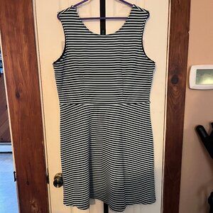 George Size 16/18 Light Mint Blue & Black Striped Dress
